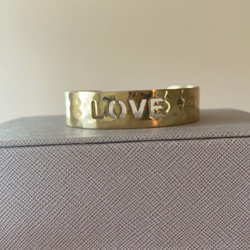 Rustic Cuff Gold Bracelet. EUC